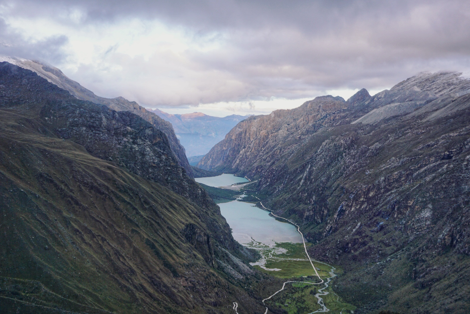 The Llanganuco Viewpoint overlooking 2 lakes.