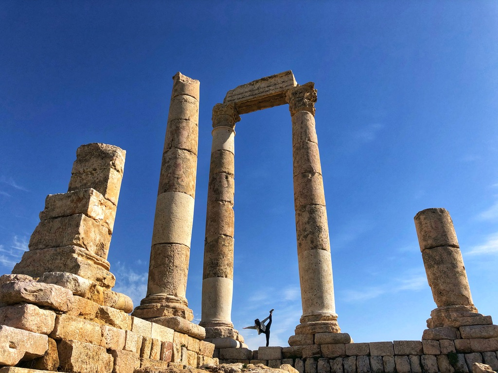 Visiting the ruins of the Amman citadel
