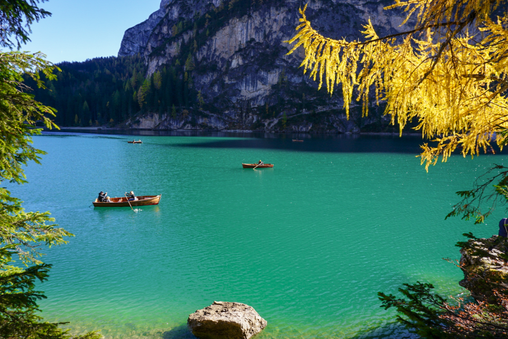 The beautiful turquoise water of Lago di Braies, Italy
